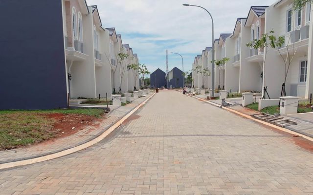 Pekerjaan Jalan dan Saluran Cluster Azzura dan Assana