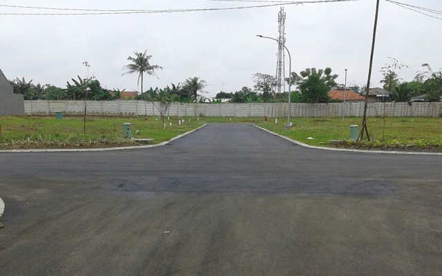Pekerjaan Pengaspalan Jalan Cluster Fresco Citra Raya