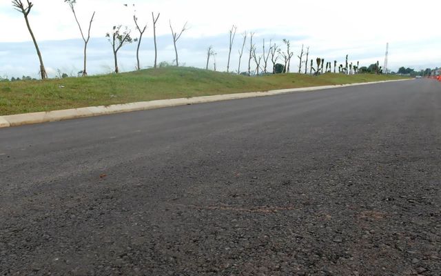 Pelebaran Jalan dan Saluran ROW 20